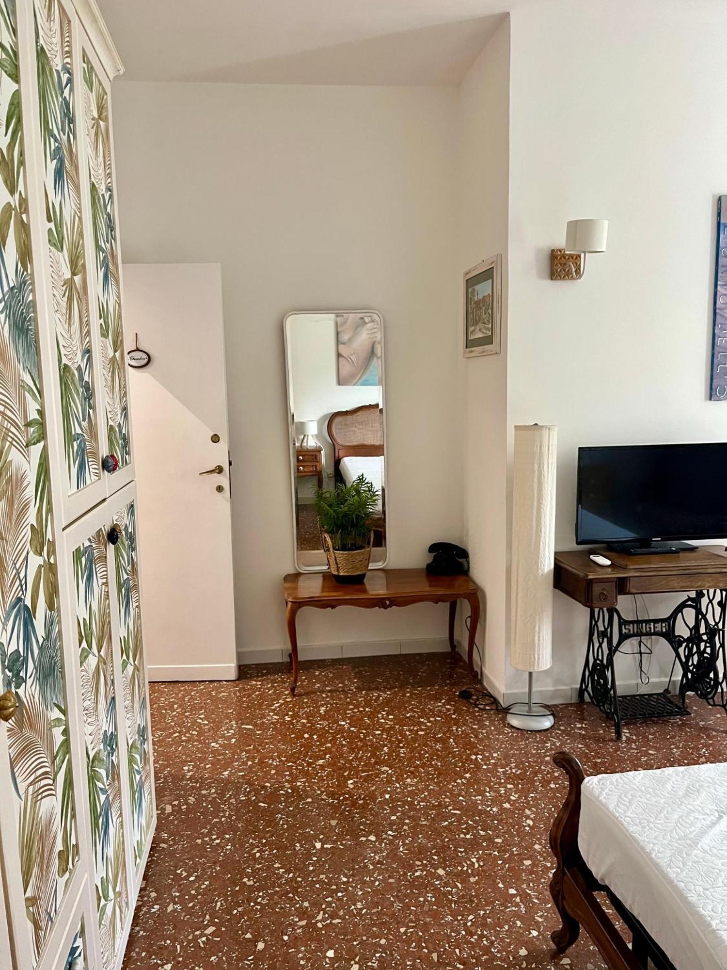 Casa Vacanze Gli Oleandri Bracciano  Dış mekan fotoğraf